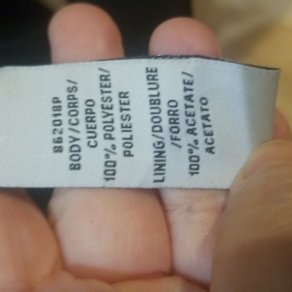 Elegant Gown - Picture 12 of 12